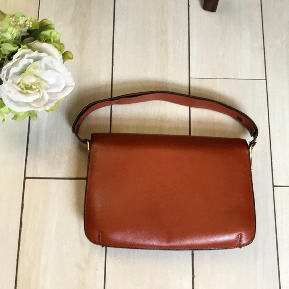 Vintage Handbag 👜 - Picture 2 of 8